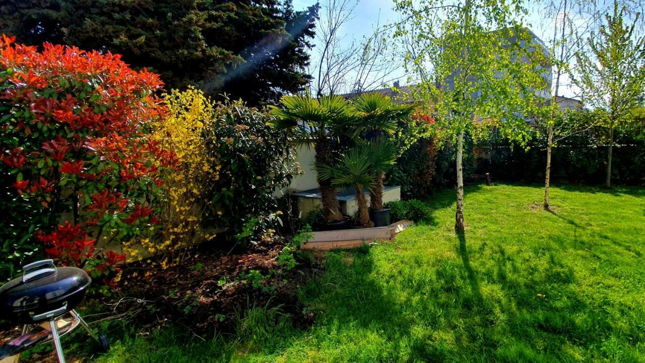 Le Coeur Du Saphir Apartment Thonon-les-Bains Luaran gambar